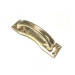 BRASS PULL HANDLE ON PLATE