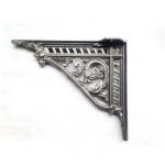 ANTIQUE IRON VICTORAIN TRELLIS BRACKET