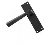 BLACK STRAIGHT LEVER LATCH HANDLE - Image 2