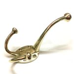 POLISHED BRASS TRIPLE COAT HOOK - Image 2